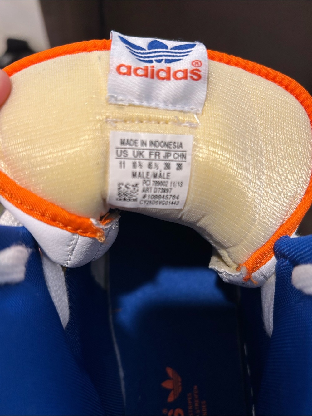 KNICKS colorway, Adidas throwback ‘Ewing’ style sneakers. - Picture 2 of 7